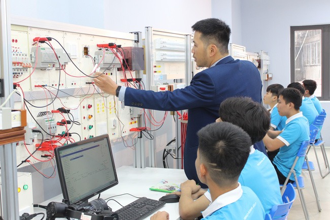thiết bị đào tạo nghề