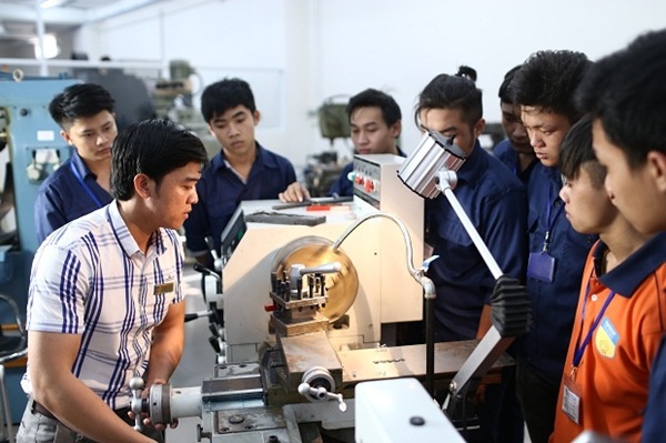 Học cơ khí chế tạo ra làm ngành gì?
